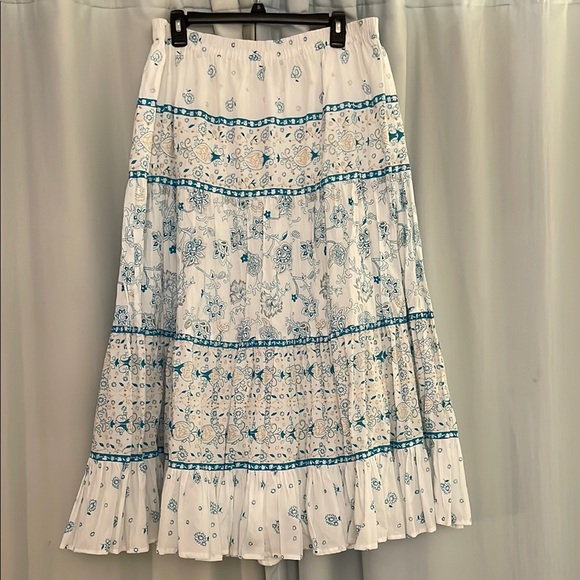 Chadwicks Dresses & Skirts - Chadwicks Floral Blue and White‎ Maxi Cotton Skirt, size L